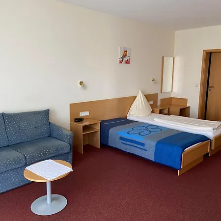 Guest house Zum Bahnhof 3*